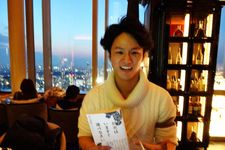 『財布はいますぐ捨てなさい』の著者、金川顕教さん