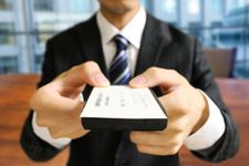 なぜ凄腕営業マンは他社製品をホメるのか？　営業で使える「つい買いたくさせる」心理テク