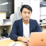 『働きながら小さく始めて大きく稼ぐ０円起業』の著者・有薗隼人さん