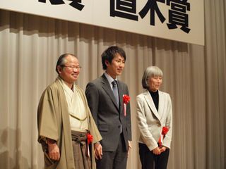 第148回芥川賞・直木賞贈呈式をレポート