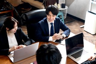思ったことをそのまま言ってしまう…職場にいる発達障害特性のある人との接し方（＊画像はイメージです）