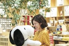 『美術手帖』11月号増刊「スヌーピー」誌面より　© Peanuts Worldwide LLC.