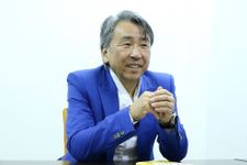 『価格はアナタが決めなさい。』著者の大須賀祐さん