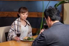 なかなか人との会話が弾まない。その原因と解決方法は？（＊画像はイメージです）