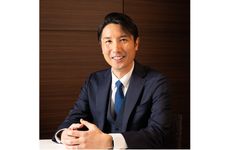 『社外CFOになって、たちまち年収1200万円を稼ぐ方法』（すばる舎刊）の著者、長友大典さん