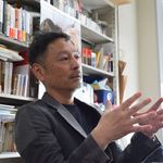 文明に小説家は必要か　作家が語る「小説家の役割」