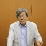 『明治日本の産業革命遺産 ラストサムライの挑戦！ 技術立国ニッポンはここから始まった』（集英社刊）の著者、岡田晃さん