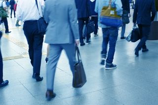 都心の通勤ラッシュ　最も遅延の少ない路線は？