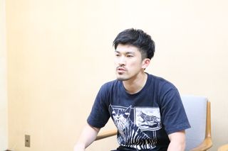 「シンプルに端的に」の逆を行く 滝口悠生・新刊『茄子の輝き』を語る(後編)