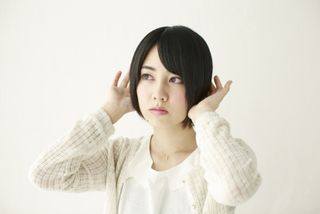 知らないうちに難聴は進行している?今日からできる「耳の不調」の改善策とは