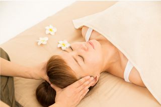 人気ヘッドスパ「PULA」のヘアケアを自宅で プロが教えるその方法とは