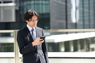 「会社の悪口を言う新人」の実力が伸びないワケ（＊画像はイメージです）